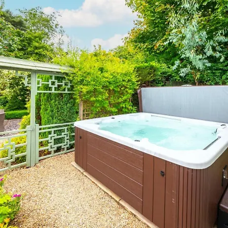 Nyaraló Church Beck Retreat *