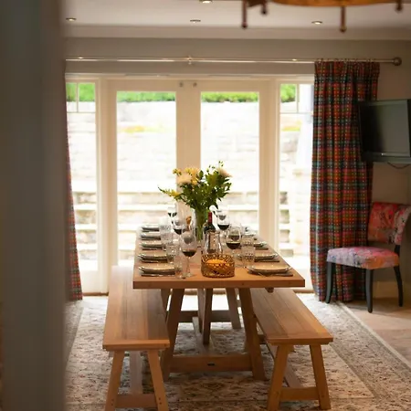 5 Bed In Oc-sa871 Ferienhaus