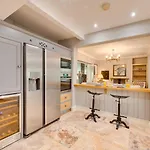 5 Bed In Oc-sa871 * Scalby (North Yorkshire)