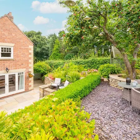 5 Bed In Oc-sa871 Holiday home Scalby (North Yorkshire)