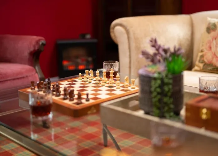 5 Bed In Oc-sa871 Holiday home