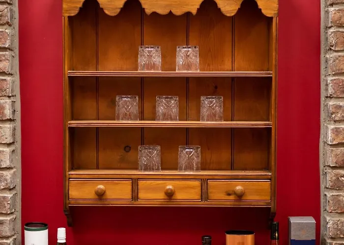 5 Bed In Oc-sa871 Holiday home *