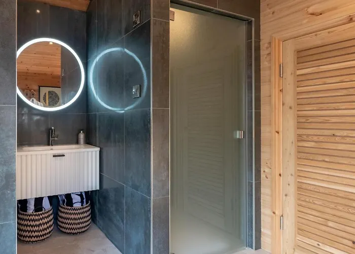 5 Bed In Oc-sa871 Scalby (North Yorkshire)