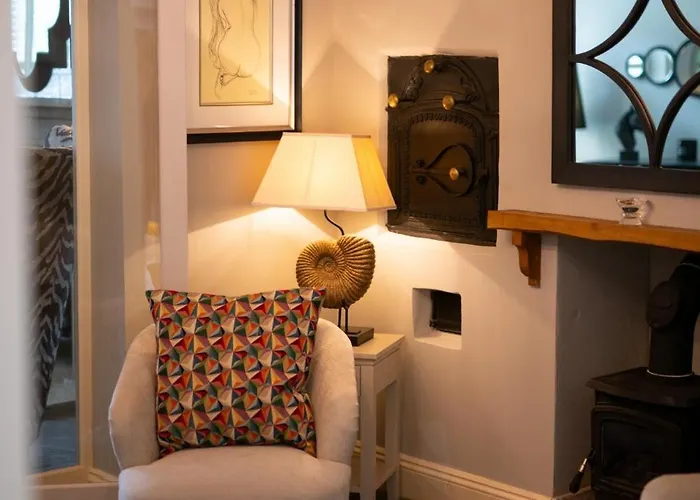 5 Bed In Oc-sa871 Holiday home *