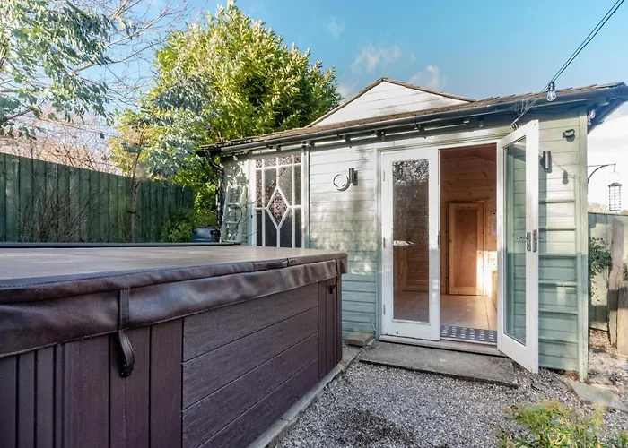 Holiday home 5 Bed In Oc-sa871 *